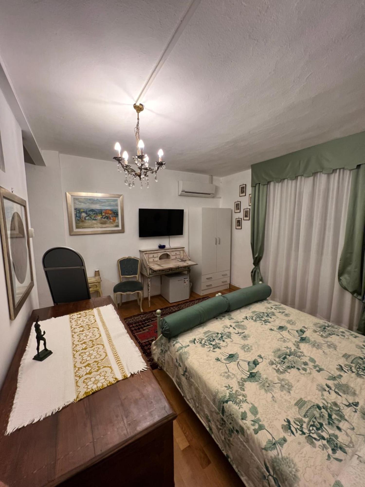 B&B La Casa Del Sole Manzano Room photo